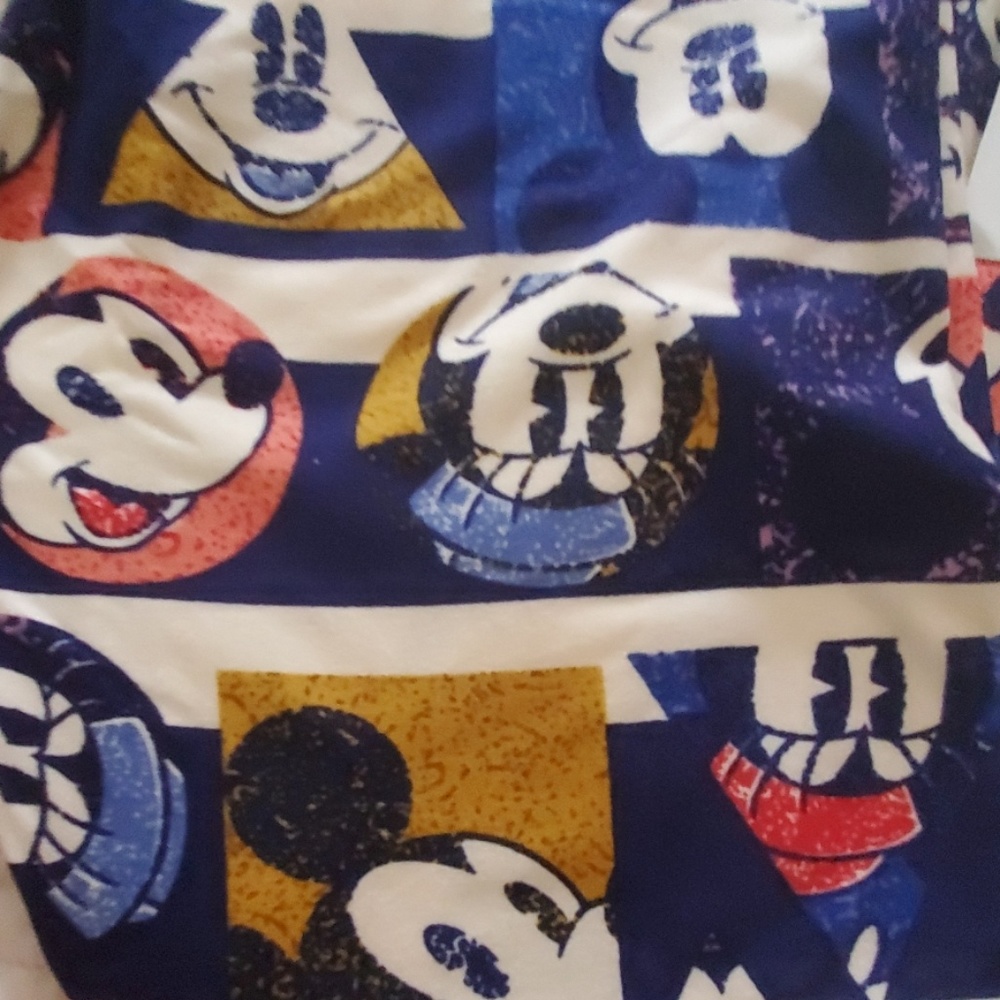 NWT OS DISNEY LULAROE LEGGINGS MICKEY AND MINNIE - Picture 2 of 5